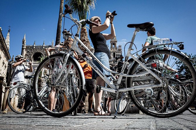 12 o'Clock - Bike & Tapas Tour Seville - A working look at the Real Fábrica de Tabacos