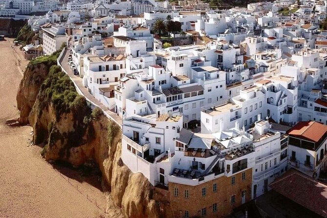 Albufeira History Walking Tour with Wine and Tapas - Key highlights to expect