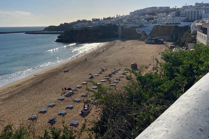 Albufeira History Walking Tour with Wine and Tapas - Why this Albufeira history walk hits different at 5:00 pm