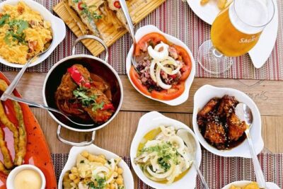 Albufeira Tour with Local Tapas and Tasting - Ferreiras tapas stop plus a short street stroll