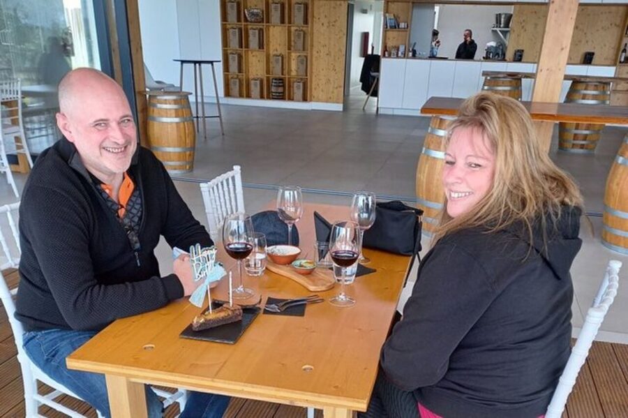 Albufeira/Vilamoura: Winery Tour with Wine Tasting and Tapas - Why This 3-Hour Algarve Wine Tour Works So Well