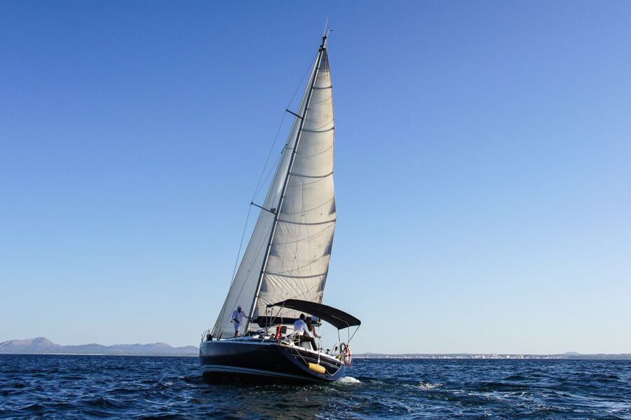 Alcudia: Sailing Yacht Excursion with Wine & Tapas - Where you board: Bonaire vs Cocodrilo