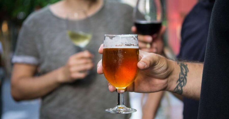 Alicante: Central Market Guided Food Tour with Tapas Bars - The tapas route: from market to 2 local bars