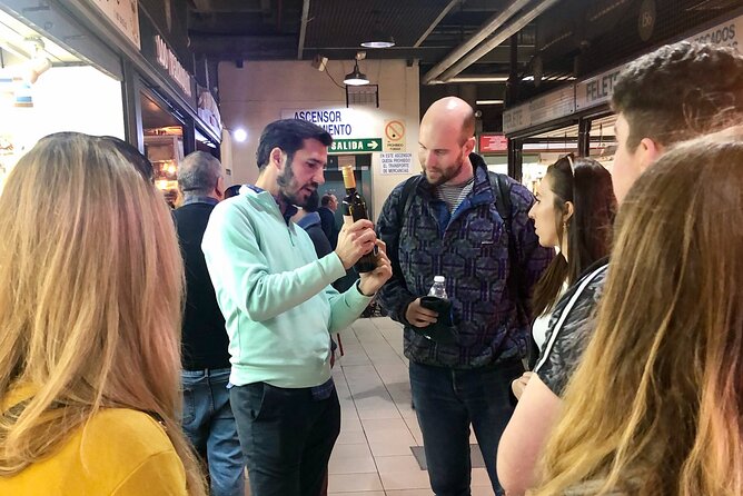 Alicante Food and Tapas Tour with a Local Guide - The drinks: 4 local wines, plus alcohol-free options