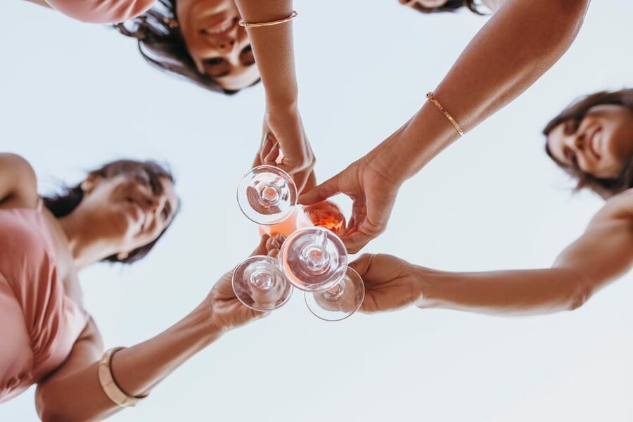 Alicante: Food Walking Tour with Wine Tasting and Tapas - Portal de Elche: montadito and a final toast with local liquor