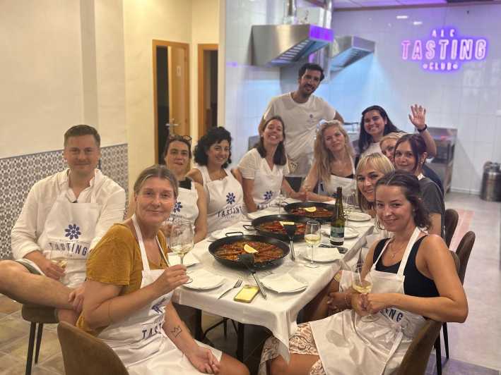 Alicante Paella Cooking Class, Tapas, Drinks and Market - A Short Walk to the Kitchen: Built for Cooking, Not Languishing