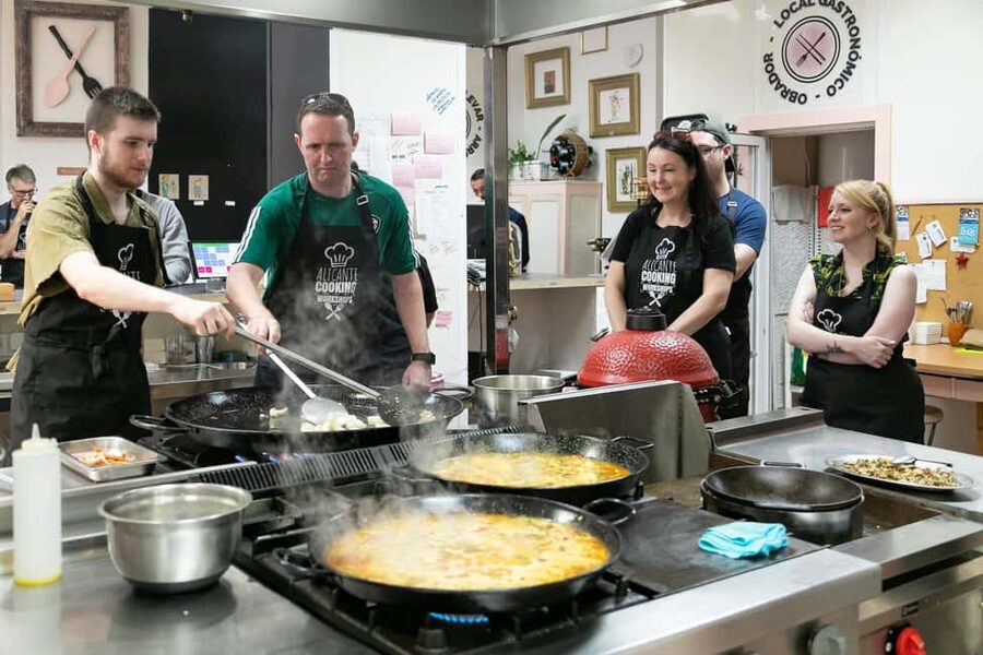 Alicante: Paella & Sangria Class with Tapas and Market Visit - Inside the local kitchen: paella from scratch, not a show