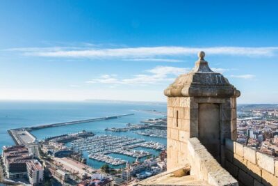 Alicante Tour: Full City, Castle, Market & Tapas Experience - Alicante City Hall and Basilica Santa María: civic power and construction secrets