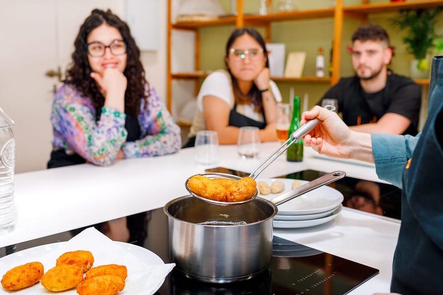 Authentic Tapas Cooking Class at a Private Eatery in Madrid - Should you book this Private Tapas Cooking Class in Madrid?