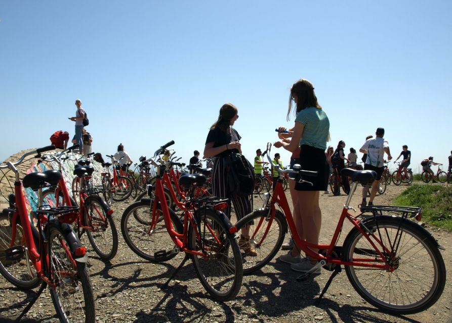 Barcelona: 3-Hour Bike Tour with Spanish Tapas - Parc de la Ciutadella: The 19th-Century Break Your Legs Will Thank You For
