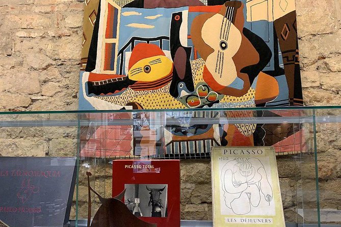 Barcelona Art and Tapas Small Group Walking Tour with Picasso Museum - Starting at Plaça Reial: the perfect first breath of the Old Town