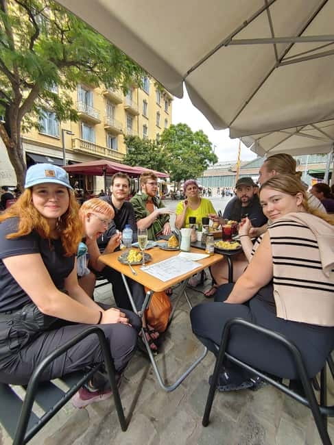 Barcelona Authentic Tapas & Drinks Tour - Why Sant Antoni and Poble-sec Make This Tour Work