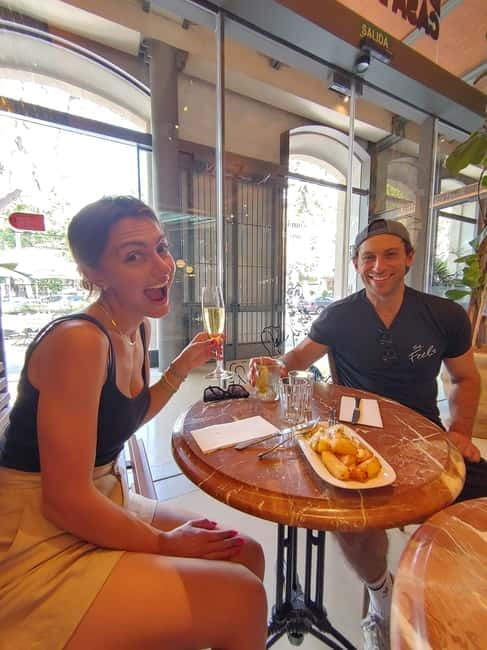 Barcelona Authentic Tapas & Drinks Tour - The Guided Walk Through Sant Antoni and Into Poble-sec