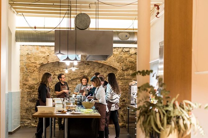 Barcelona Culinary Experience: Paella & Tapas Cooking Class - Key things I’d circle before you book