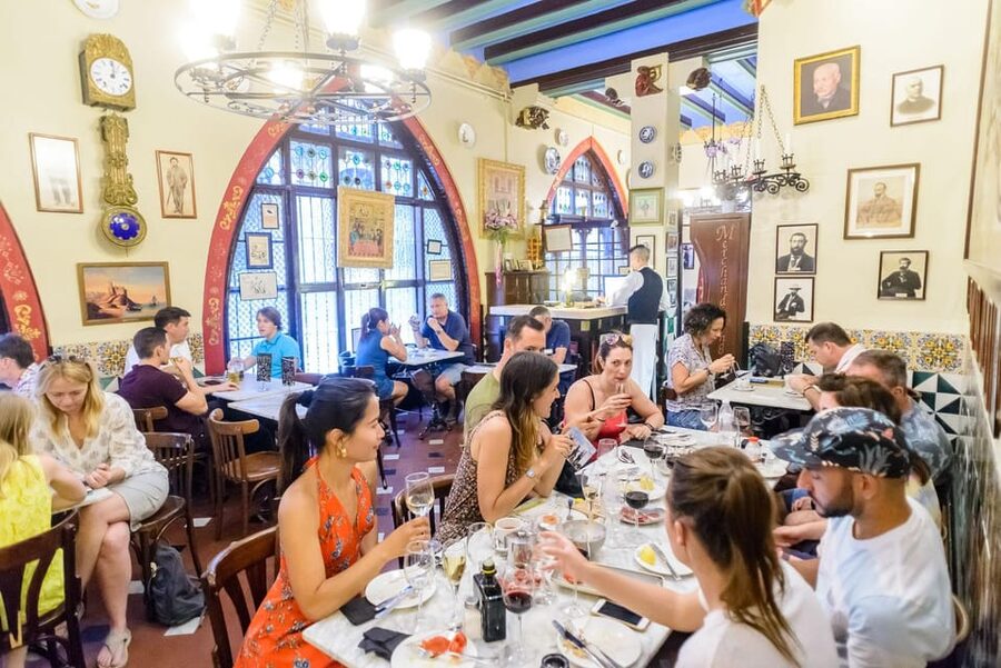 Barcelona eBike Tour with Wine and Tapas Experience - Why Barcelona by e-bike feels like a cheat code