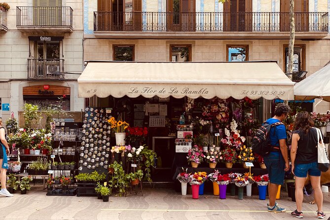 Barcelona Evening Tour, Flamenco Show & Tapas - Timing and weather: why the start time matters