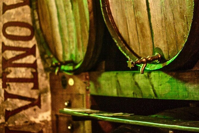 Barcelona Food Tour: Tapas, Paella, Sangria & 8+ Local Tastings - El Born walking: Santa Maria del Mar to tapas streets