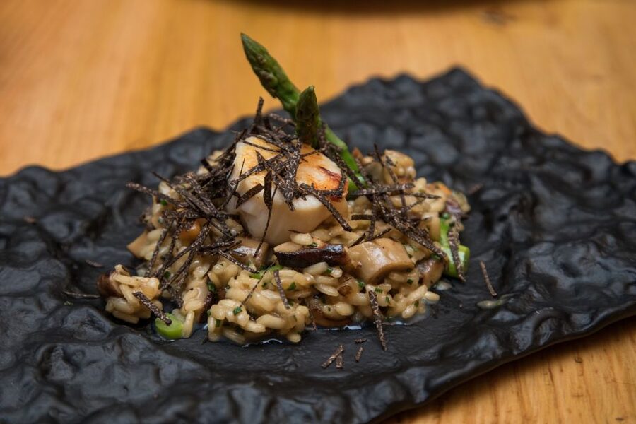 Barcelona Gourmet Food & Wine Tour with Local Expert - Final stop: a menu-less seasonal restaurant and small-batch organic wines