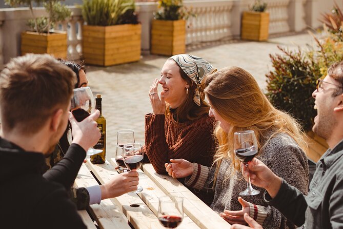 Barcelona: Guided Rooftop Wine Tasting – Enjoy 6 Spanish Wines - Your Host and the No-Snob Vibe