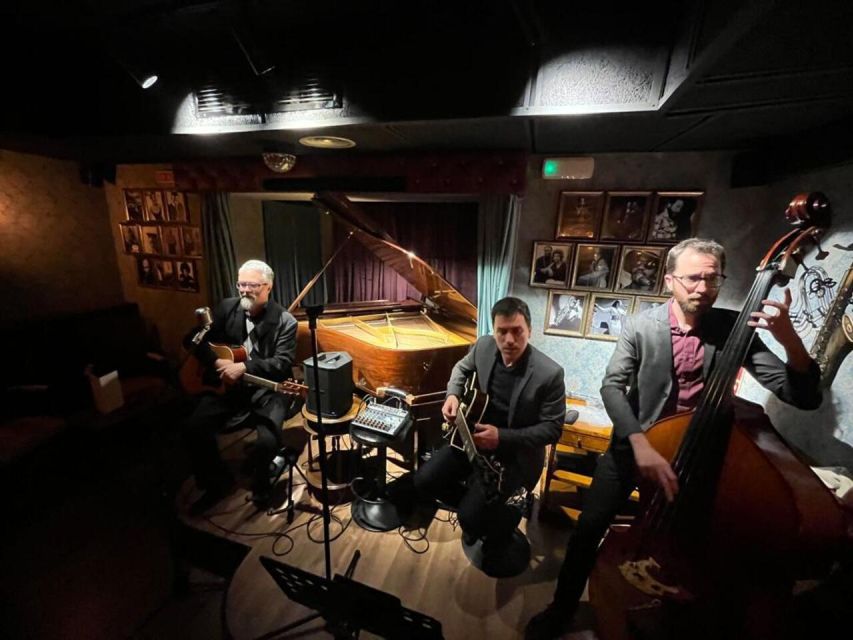 Barcelona: Jam Session - Jazz, Cocktails and Tapas - Drinks and tapas: the included cava-style drink makes it feel fair