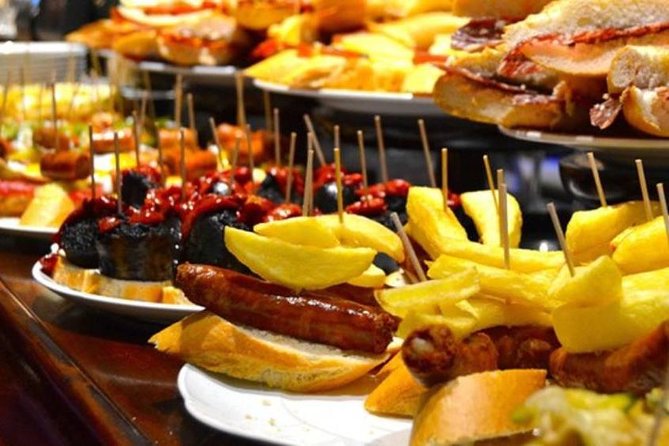 Barcelona Old Town Night Small Group Tour with Tapas & Flamenco - Price and Value: Why $72.59 Can Make Sense