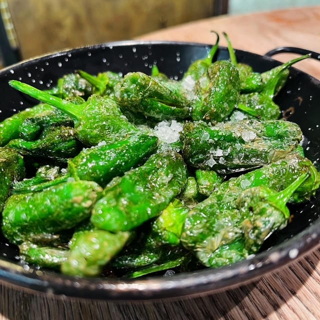 Barcelona´s Lunch or Dinner Tapas Tour: Food and Happiness - What You’ll Eat: Spanish Omelette, Croquettes, Pork, Seafood, and More