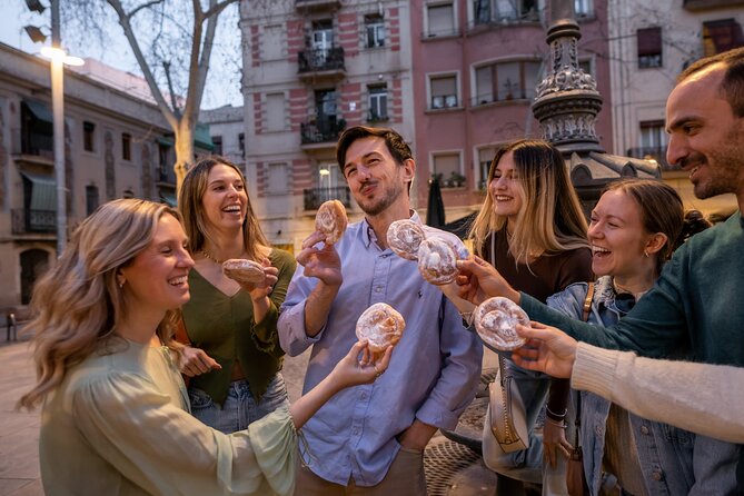 Barcelona Side Streets Tapas & Wine Tour - How the 3.5 hours stays fun instead of tiring