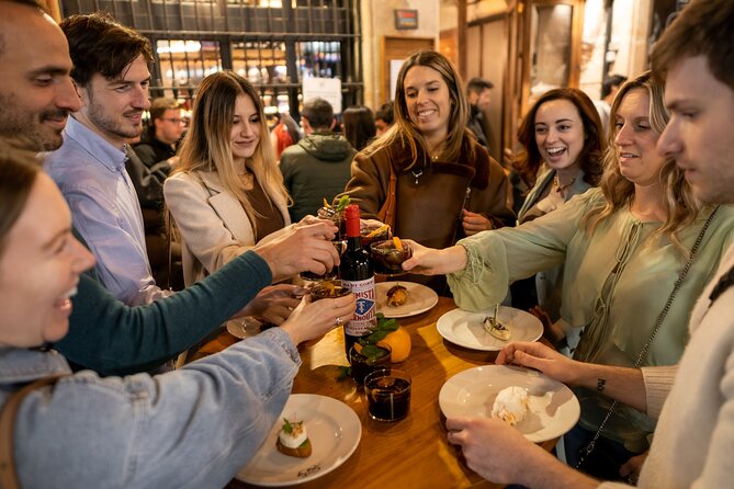 Barcelona Side Streets Tapas & Wine Tour - The 3.5-hour route: from El Born alleys to Barceloneta seaside