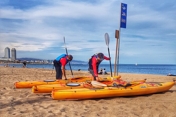 Barcelona Skyline Kayaking Coupled with Delicious Tapas - The guide experience: safety, humor, and hands-on paddle help