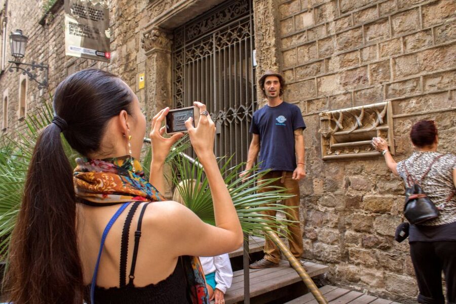 Barcelona Tapas 3-Hour Bike Tour - Bike logistics that affect comfort more than you’d expect