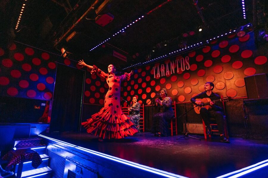Barcelona: Tapas and Flamenco Experience - Should You Book This Barcelona Tapas and Flamenco Tour?