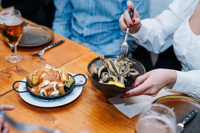 Barcelona Tapas Food Walking Tour with Wine in El Born - Meet at Plaça de Correus and Start Right on Time