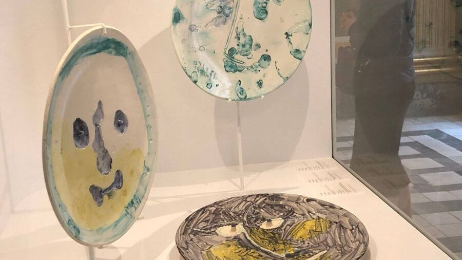 Barcelona: Tapas & Picasso Museum Guided Walking Tour - Picasso Museum guidance: what you get (and what you might want more of)