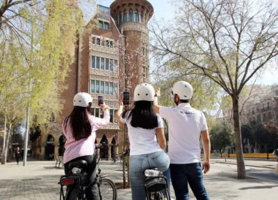 Barcelona: Tapas Tasting Tour by Regular Bike or E-Bike - From Passeig de Lluís Companys to Modernista Stops