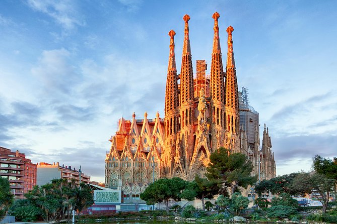 Barcelona Tapas Tour with a Local Foodie: Personalized & Private - The meeting point matters more than you think