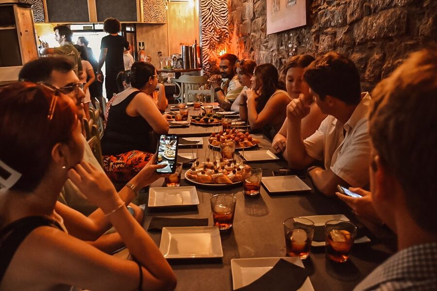 Barcelona: Tapas Walking Tour with Food, Wine, and History - How to get the most from 3 hours of tapas (without wasting your appetite)