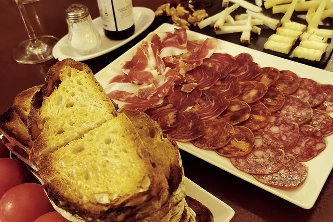 Barcelona Tapas & Wine Experience as a Local at Hidden Wineries - Stop 2: El Born and La Ribera Bites That Move From Stone to Social Life