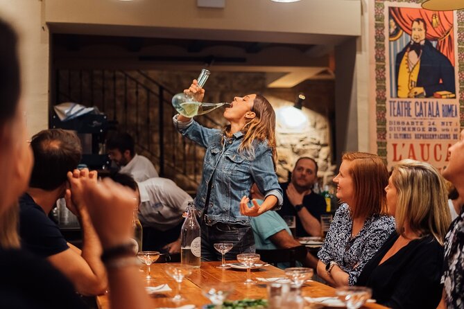 Barcelona Tapas & Wine Walking Tour with Optional Flamenco - Why the 6:00 pm Start Works So Well