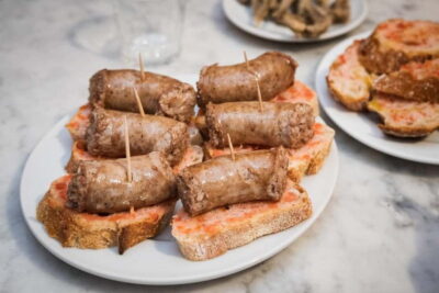 Barcelona: The Ultimate Local Tapas & Drinks Food Tour - The Vermuteo Moment: Why the Drink Stop Feels Like a Real Local Ritual