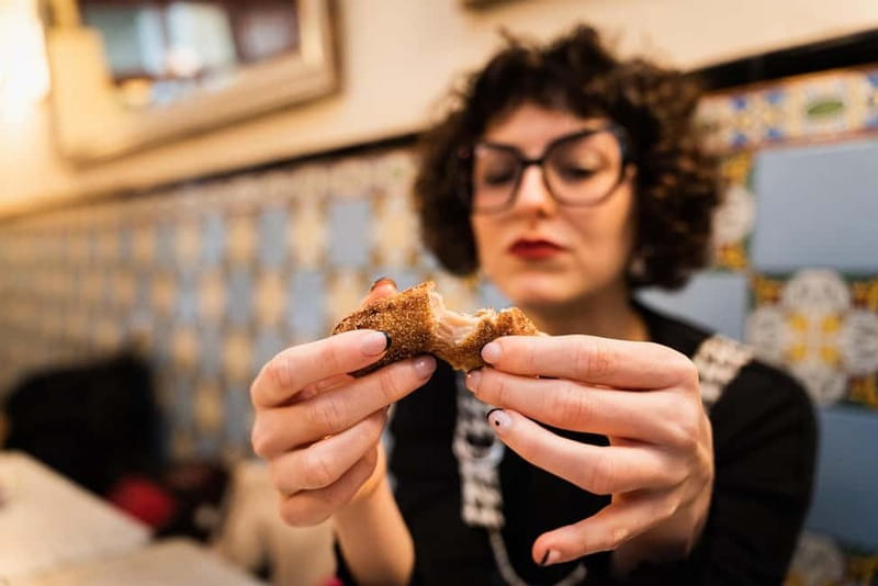 Barcelona: The Ultimate Local Tapas & Drinks Food Tour - Price and value: does $79 buy enough food and access?
