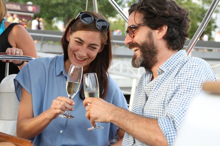 Barcelona: Unique Sunset Sailing Tour with Tapas & Open Bar - Quick hits