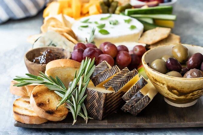 Barcelona Vegetarian Tapas and Food Walking Tour in Gracia - Your stop-by-stop route through Gràcia (and why each one matters)