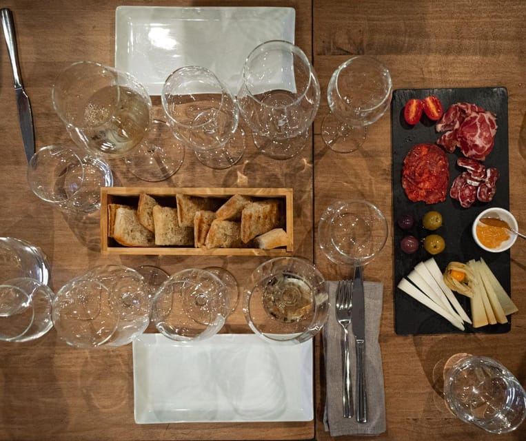 Barcelona: Wine Tasting and Tapas 5-Course Pairing Dinner - A few practical tips before you go