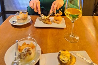 Bilbao Food Tour: Pintxos, Drinks, and Tapas with a Local - The 3.5-Hour Structure: How the Tour Stays Fun