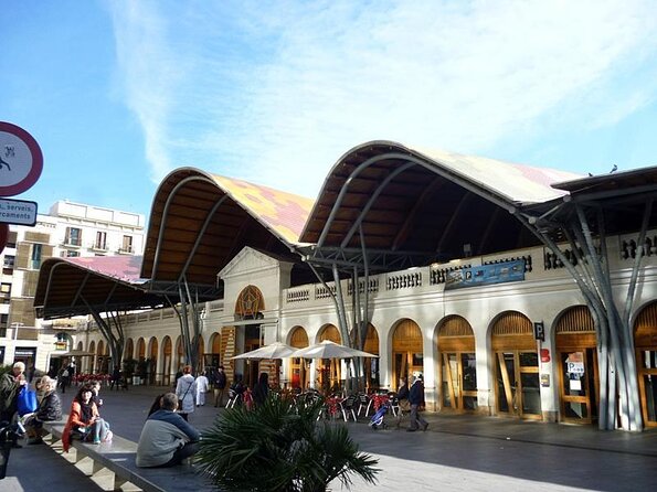 Boqueria and Santa Caterina Markets with Food and Tapas Private Walking Tour - Key highlights to look for