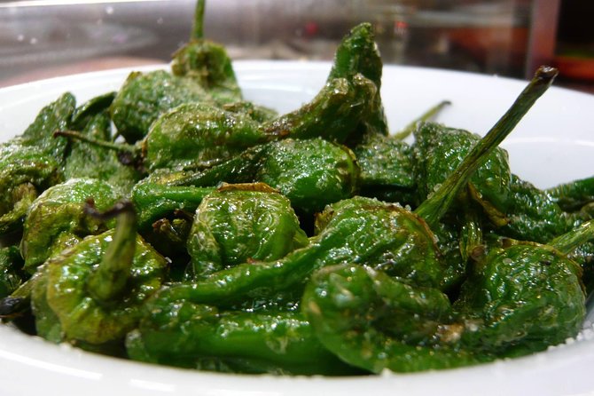 Boqueria & St Caterina Markets with Food & Tapas Small Group Tour - Price and value: why $109 can make sense here