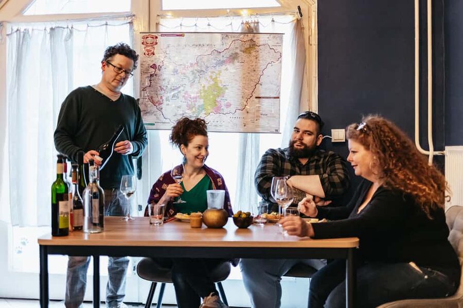 Budapest: Hungarian Wine Tasting with 8 Wines and Tapas - The tasting structure: how you learn Hungarian wine without getting lost