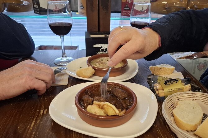 Cadiz Food Tour: Tapas, Drinks and Delights with a Local - Cádiz Food Tour: What You’re Really Buying (and Why It Works)