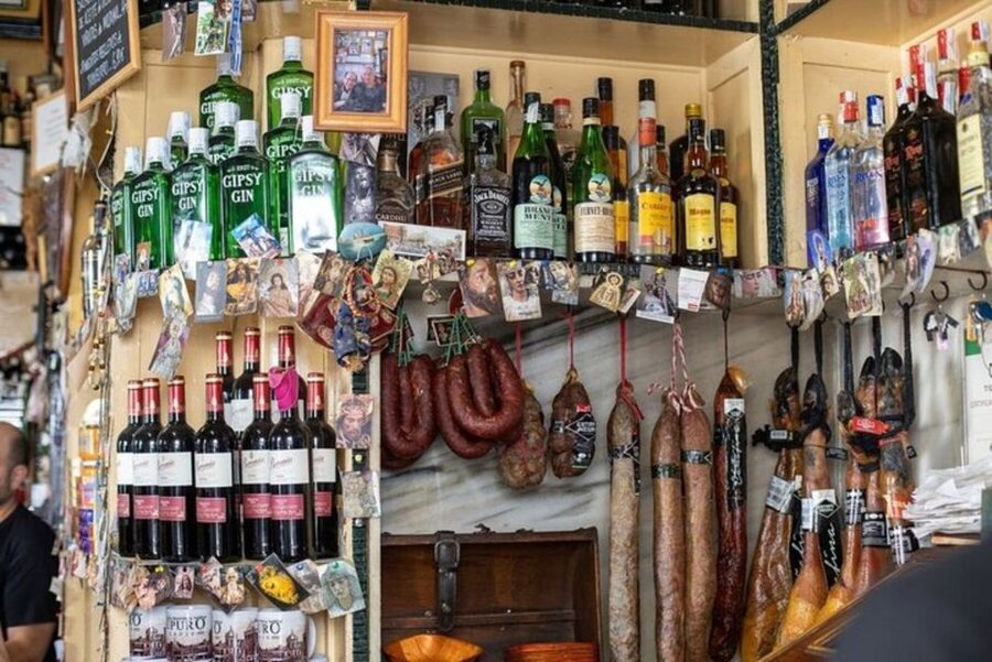 Cádiz: Local Tapas Experience - Cádiz Tapas, the way locals actually eat