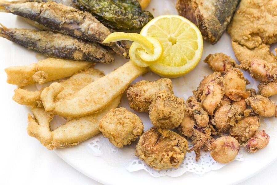 Cádiz: Local Tapas Experience - Segismundo Moret stop: quick photos and orientation (10 minutes)